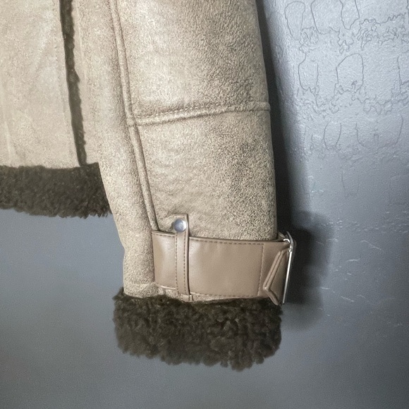 Sam Edelman Zipfront Shearling - Picture 6 of 9